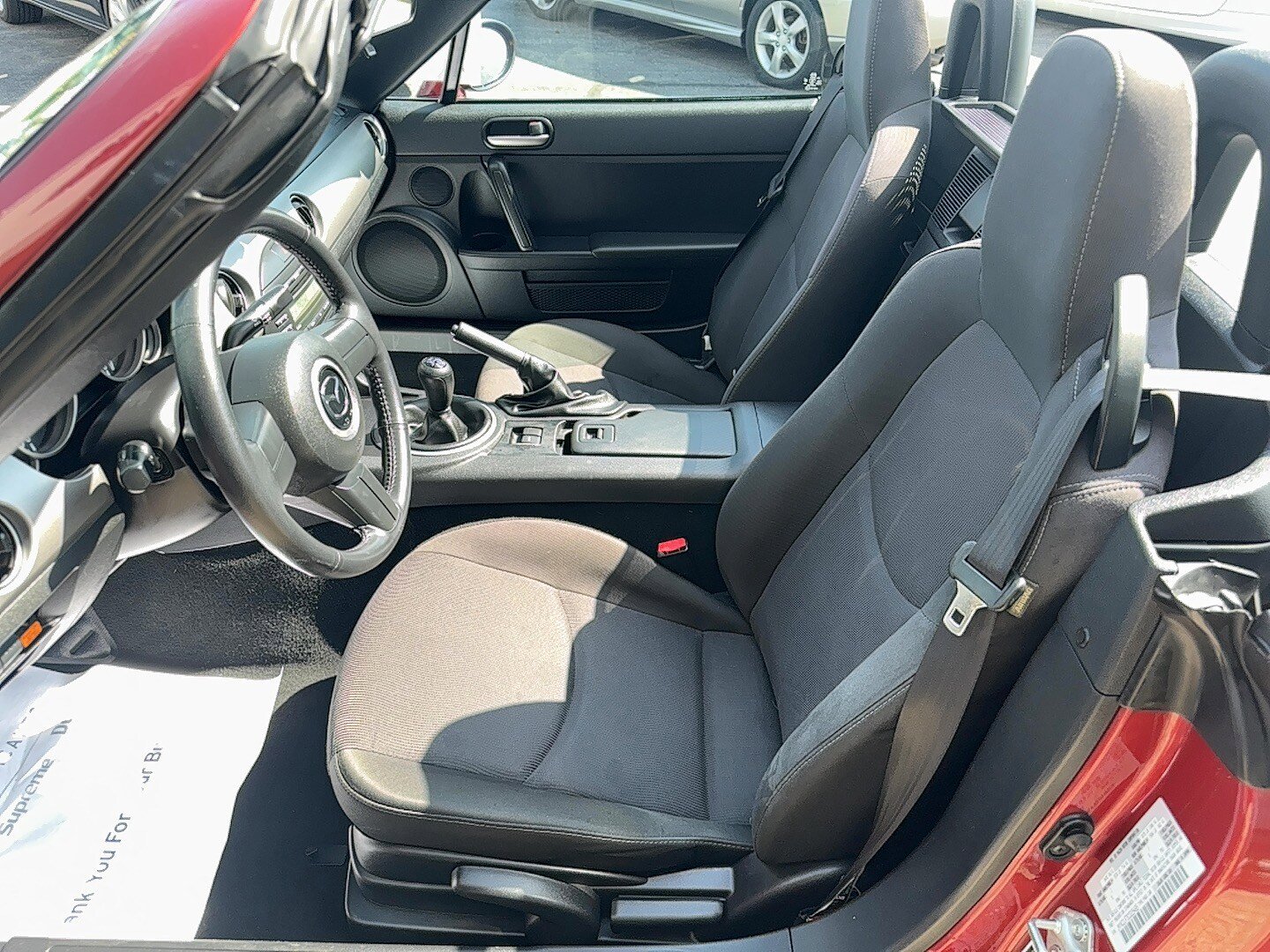 Used 2012 MAZDA MX-5 Miata Sport image 6