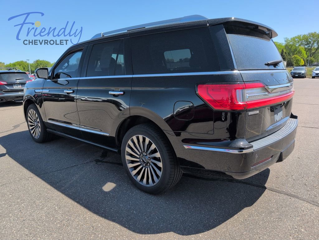 Used 2018 Lincoln Navigator Reserve w/ Technology Package AWD/4WD image 2