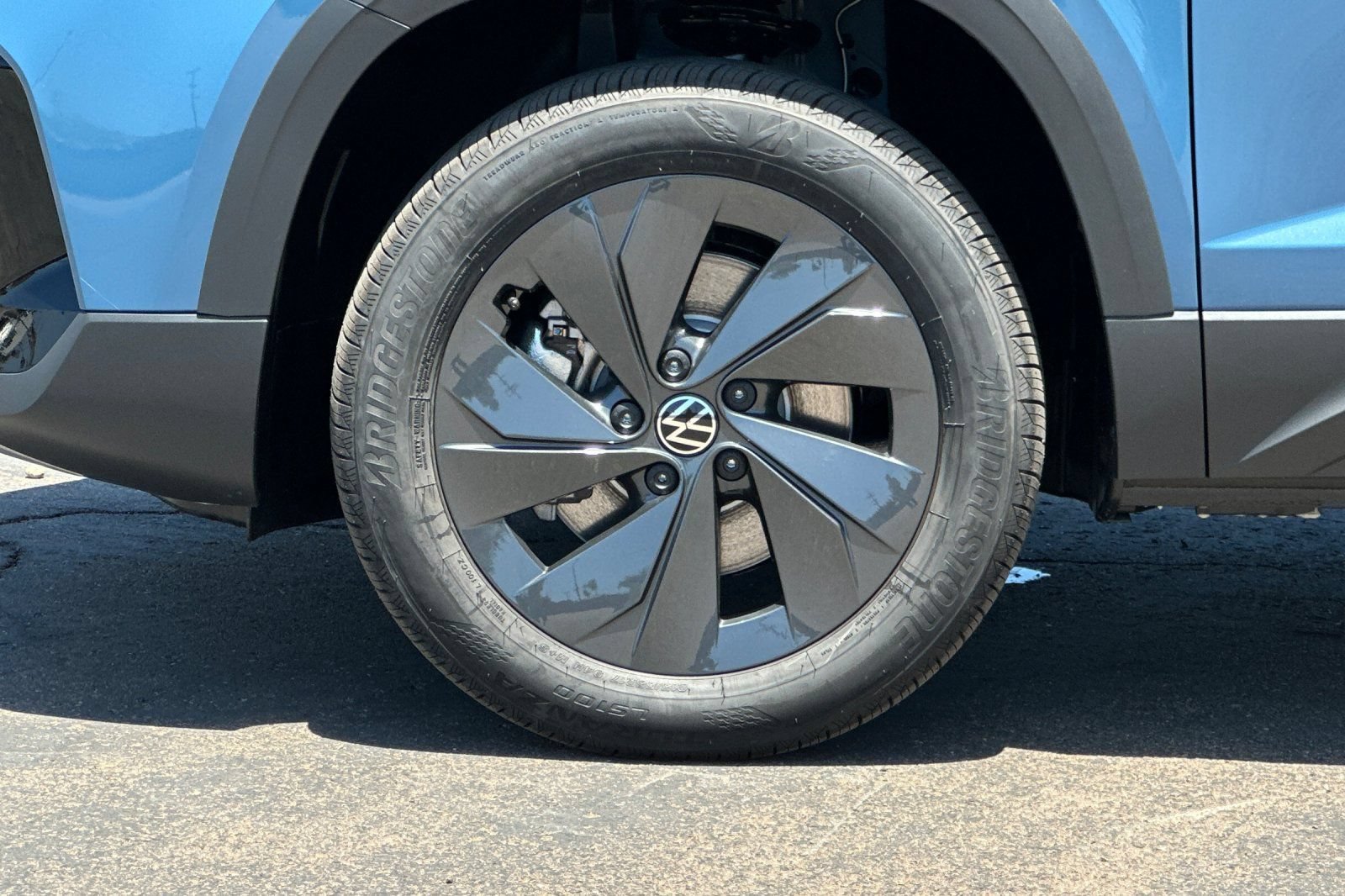 New 2026 Volkswagen Taos S FWD image 25