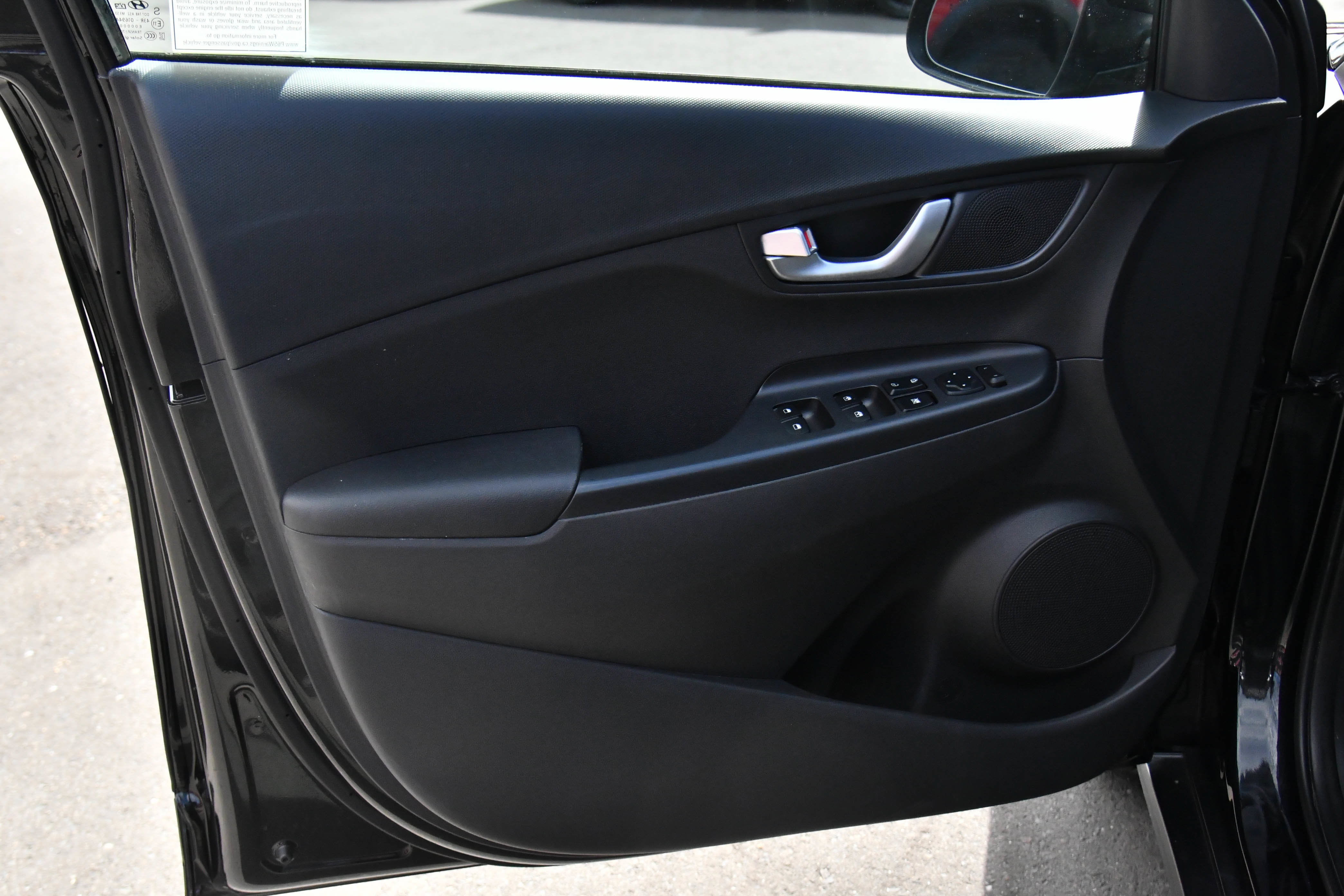 Used 2023 Hyundai Kona SEL FWD image 14