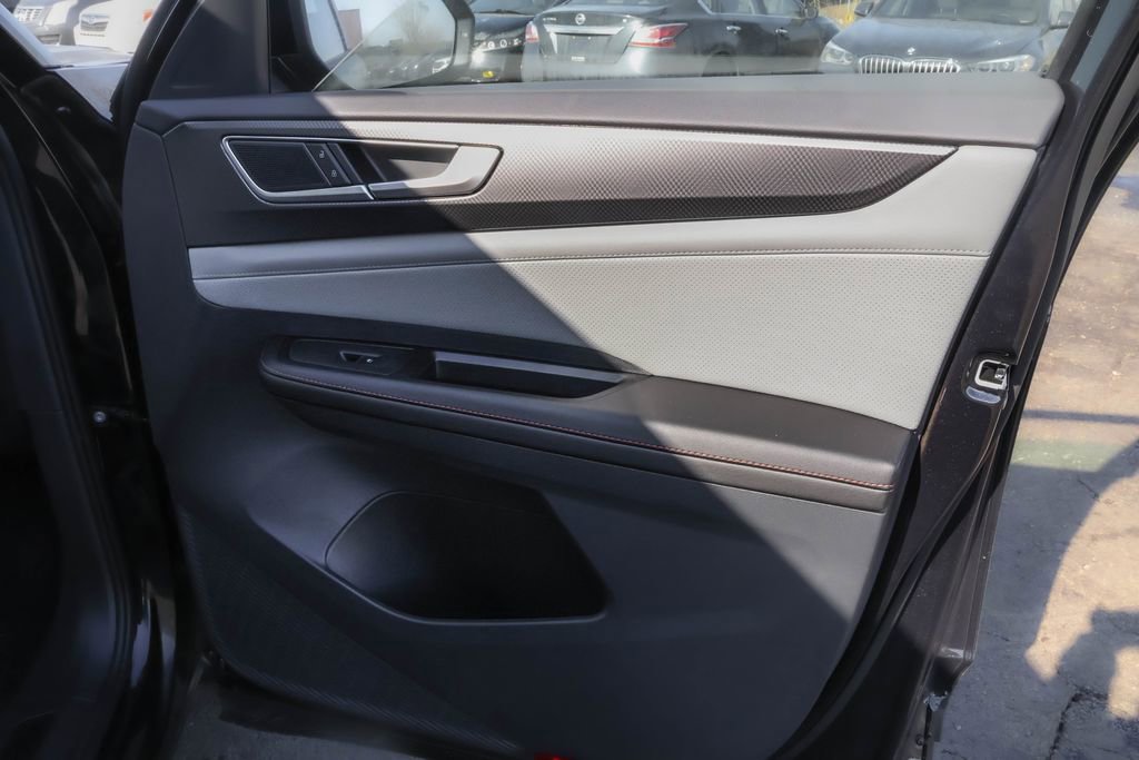 New 2026 Volkswagen Atlas Peak Edition image 43