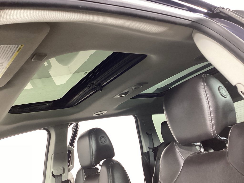 Used 2017 Chevrolet Traverse LT image 18