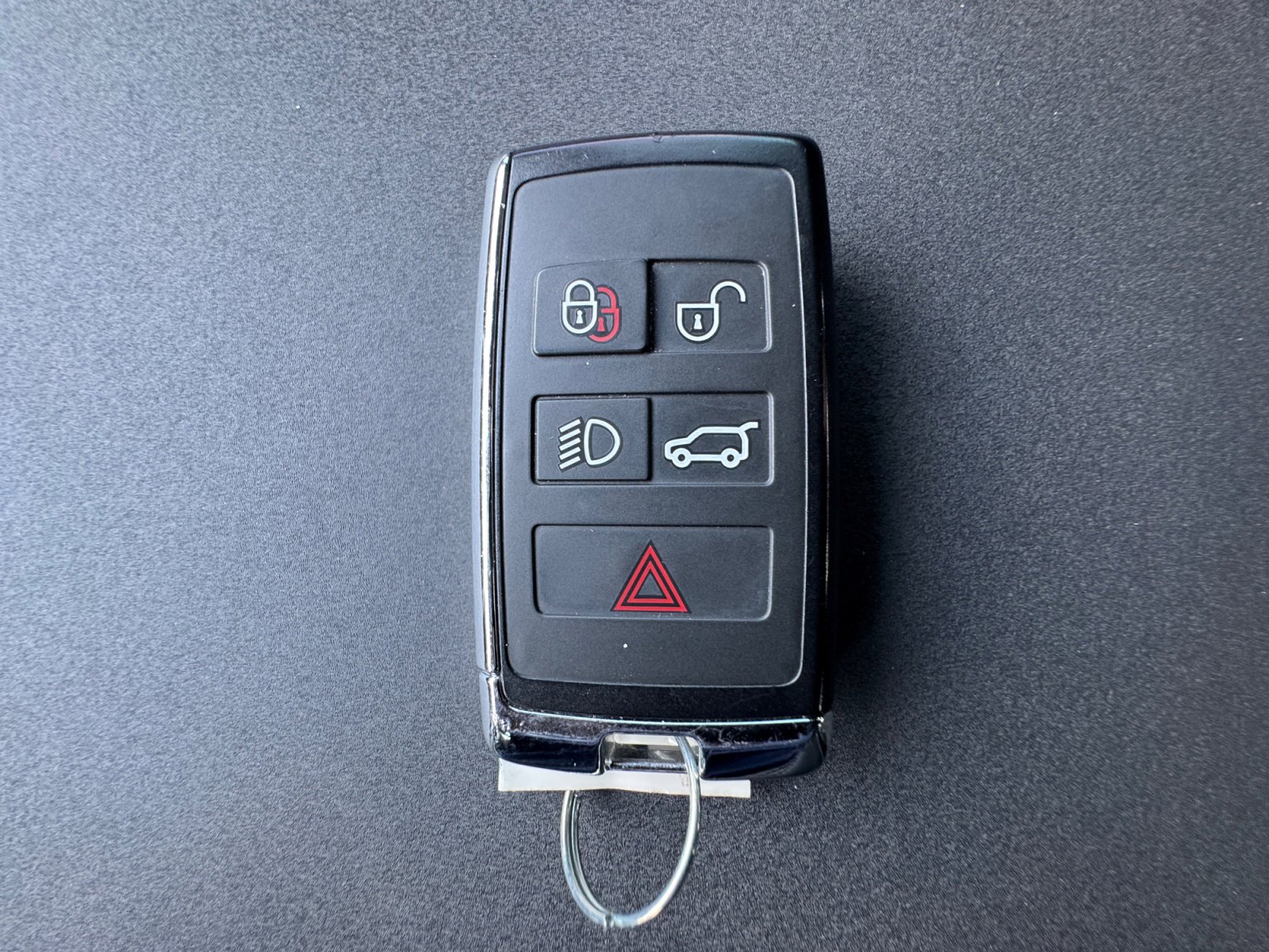 Used 2020 Land Rover Discovery HSE image 31