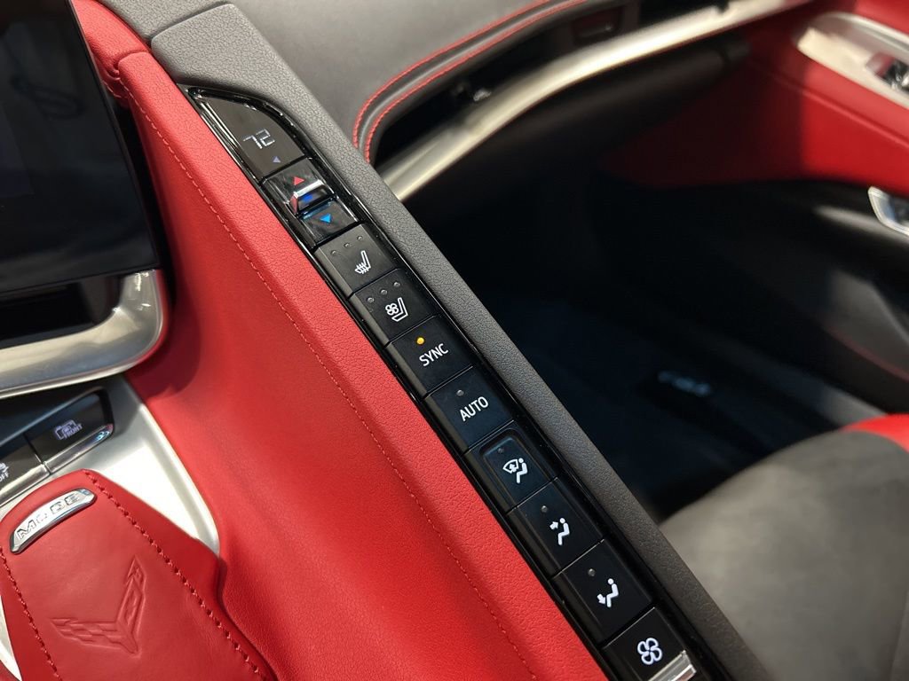 Used 2023 Chevrolet Corvette Stingray Preferred Cpe w/ Z51 Performance Package image 22