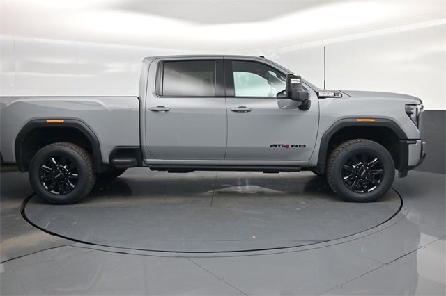 Used 2024 GMC Sierra 3500 AT4 w/ AT4 Premium Plus Package image 51