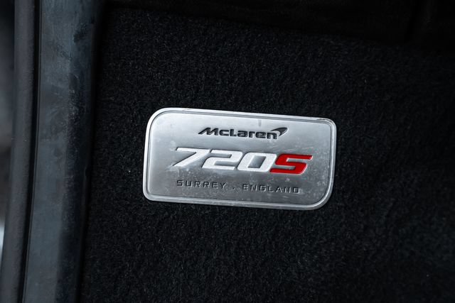 Used 2020 McLaren 720S Spider RWD image 27
