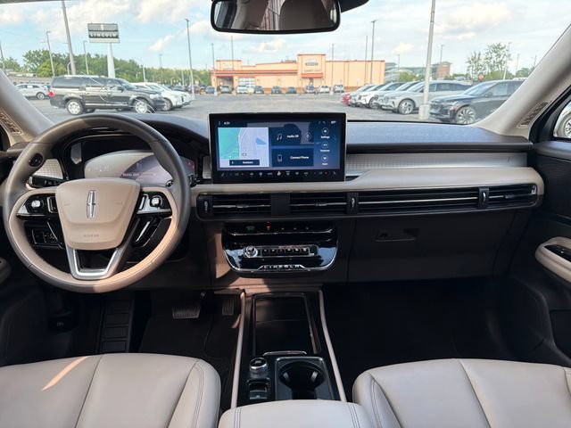 Certified 2023 Lincoln Corsair FWD image 17