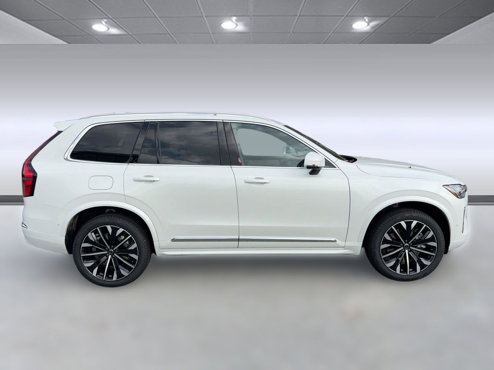 New 2026 Volvo XC90 T8 Plus image 8