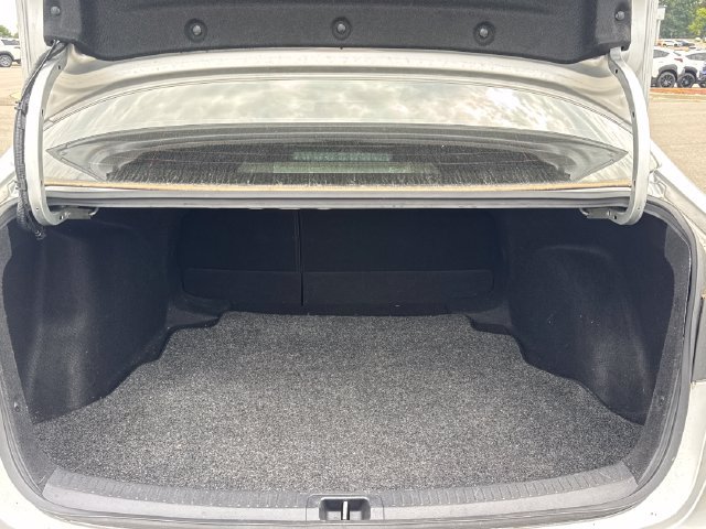 Used 2020 Toyota Corolla LE FWD image 15