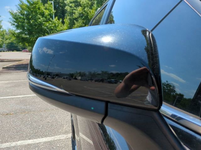 Used 2023 Toyota Highlander XLE FWD image 12
