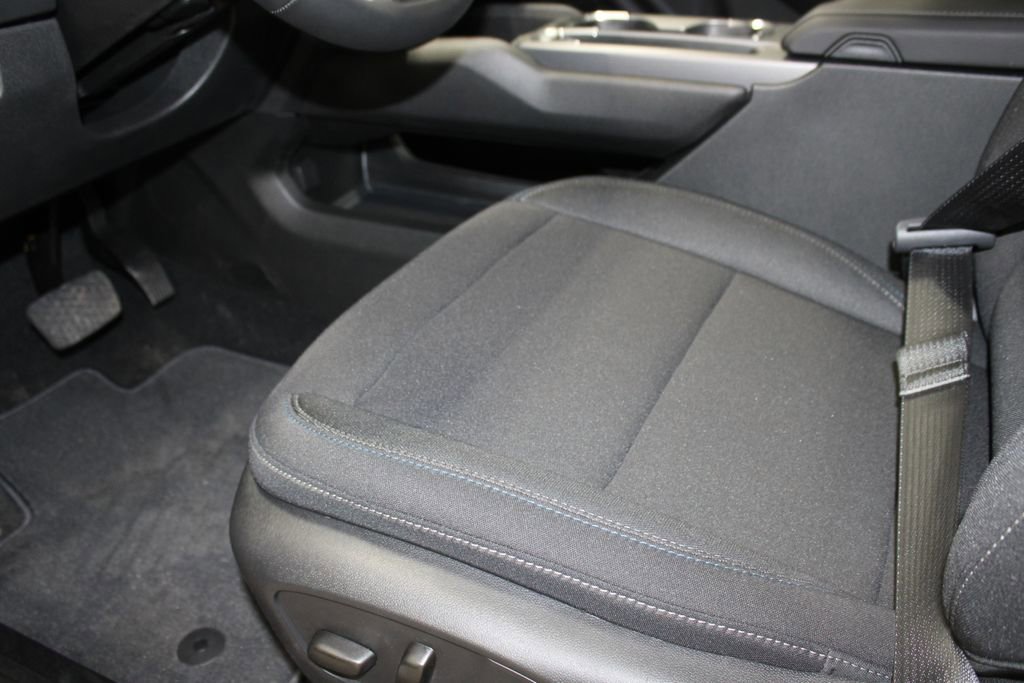 New 2026 Chevrolet Equinox EV LT image 14