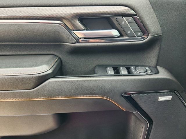 Used 2024 GMC Sierra 2500 AT4 w/ AT4 Premium Plus Package image 25