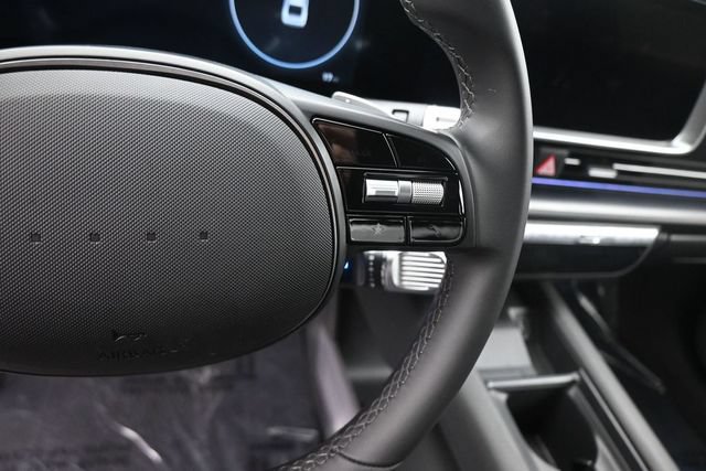 New 2025 Hyundai Ioniq 6 SEL AWD/4WD image 18