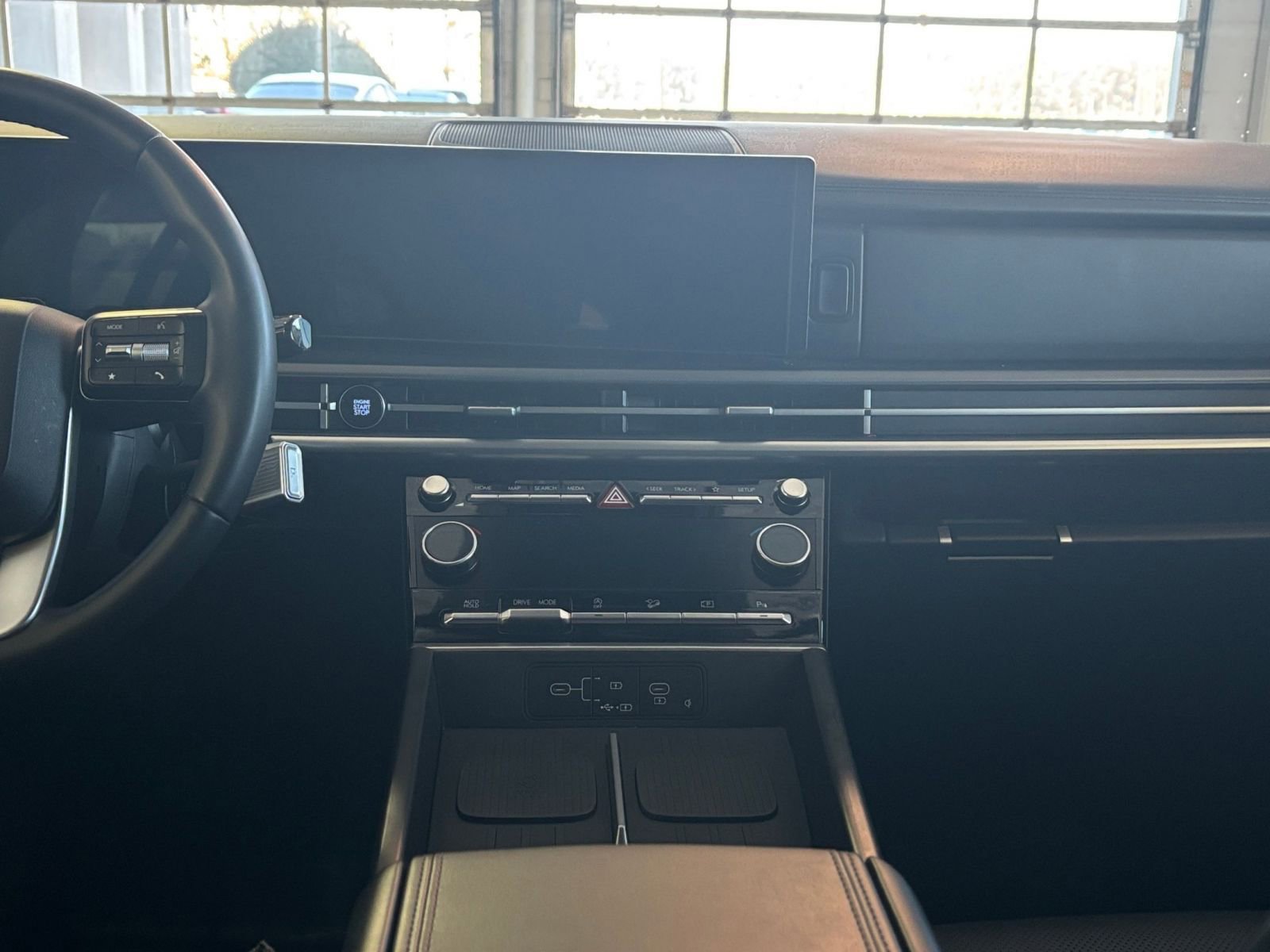 Used 2025 Hyundai Santa Fe SEL image 25