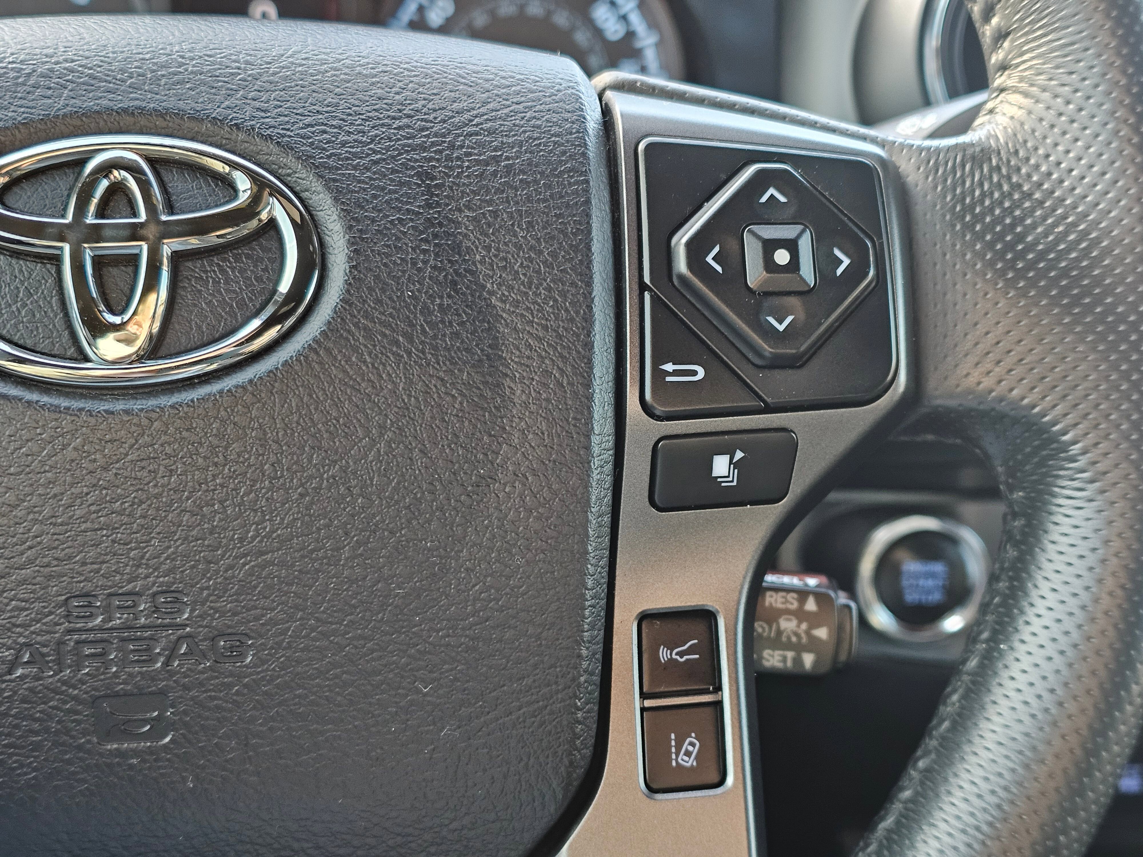Used 2019 Toyota Tacoma TRD Off-Road image 31