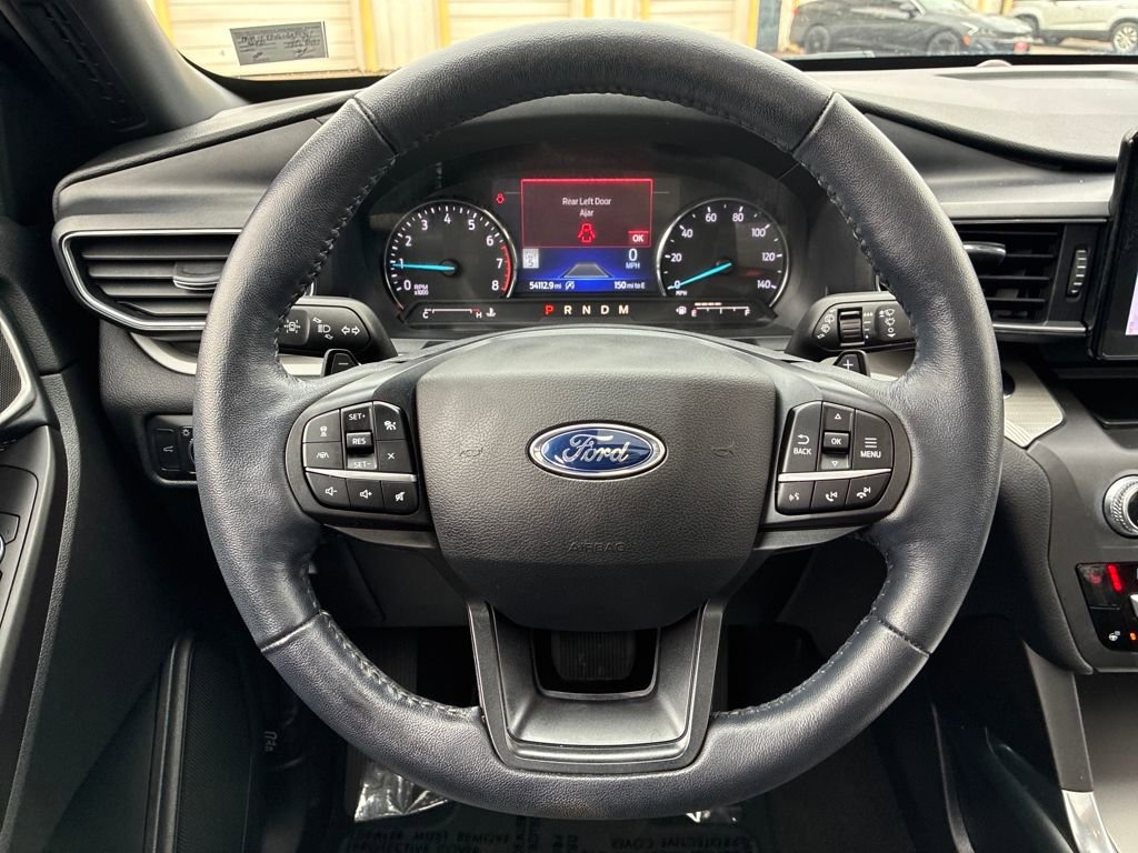 Used 2020 Ford Explorer XLT w/ Equipment Group 202A image 15