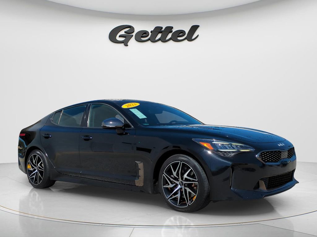 Used 2022 Kia Stinger GT-Line w/ Sun & Sound Package video 2