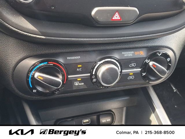 Certified 2023 Kia Soul LX w/ LX Technology Package FWD image 17