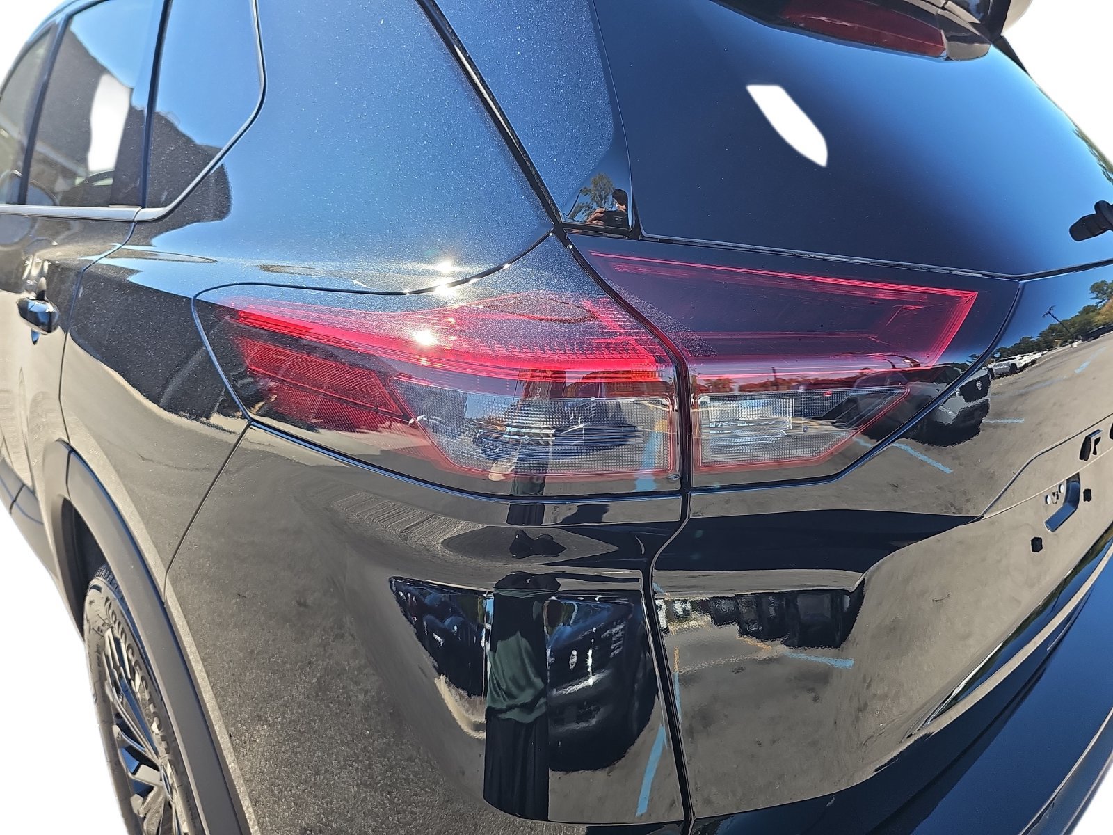 New 2027 Nissan Rogue Dark Armor FWD image 35