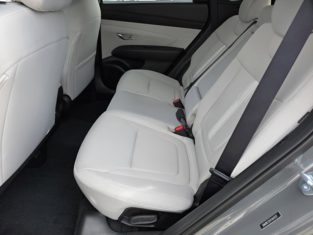 New 2026 Hyundai Tucson SEL image 11