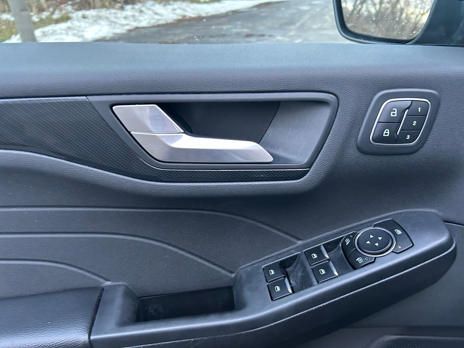 Used 2023 Ford Escape ST-Line Select w/ Tech Pack #2 image 11