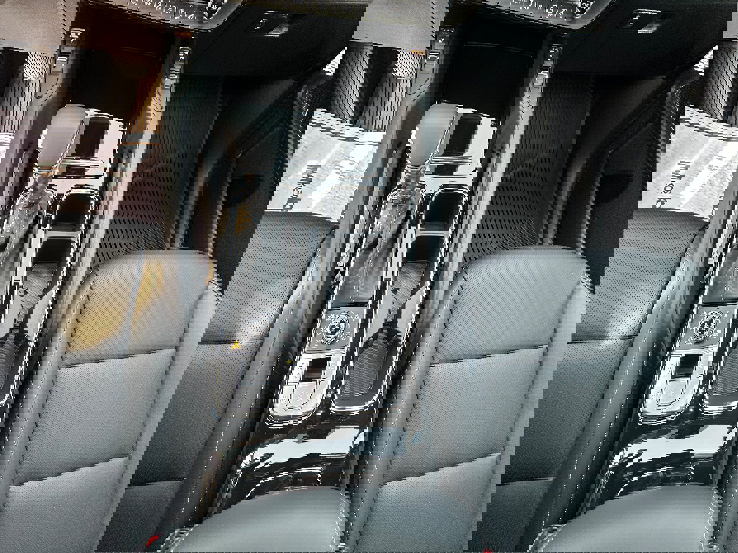 New 2025 Kia Telluride S image 40