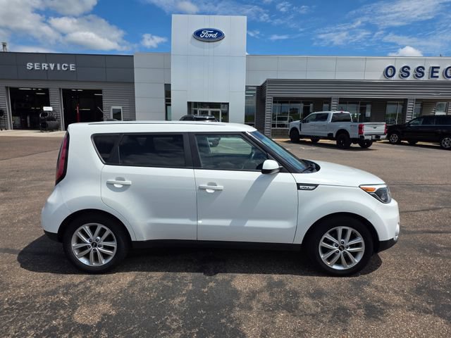 Used 2018 Kia Soul + FWD image 8