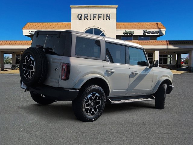 Used 2025 Ford Bronco Outer Banks AWD/4WD image 4