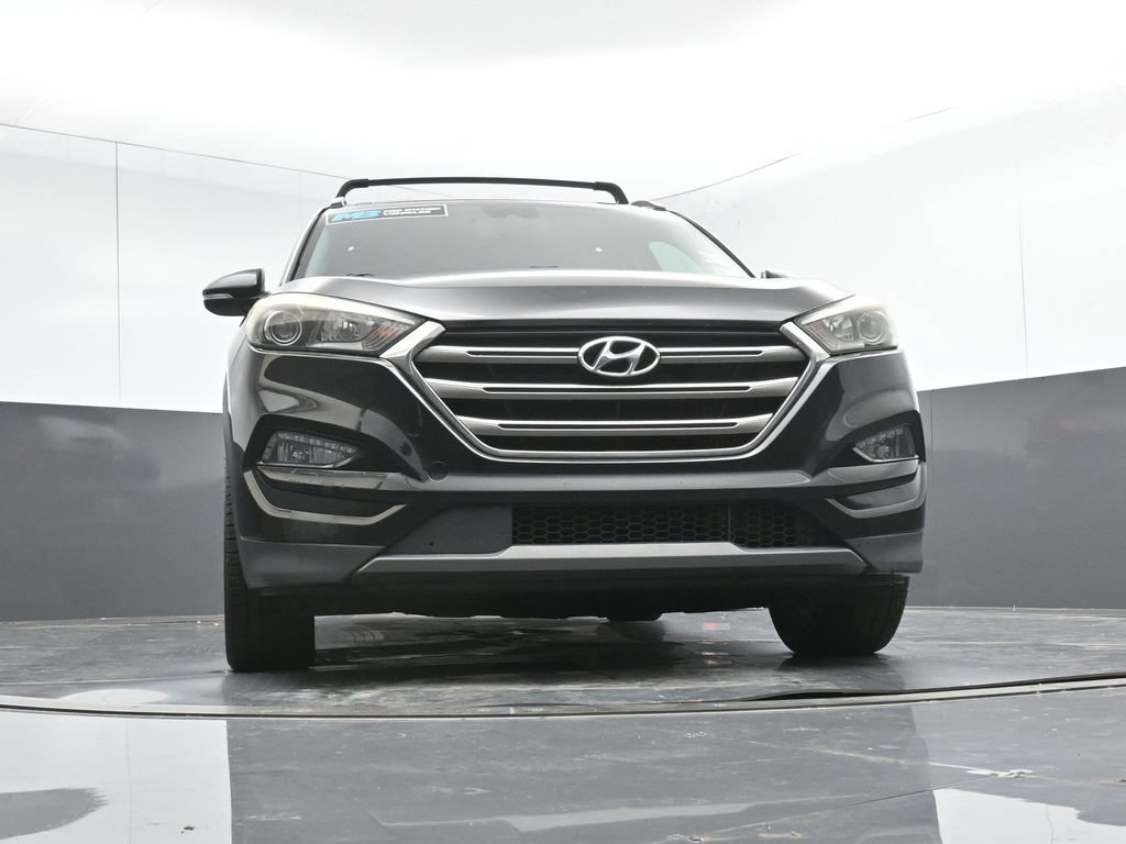 Used 2016 Hyundai Tucson Limited w/ Option Group 03 FWD image 45