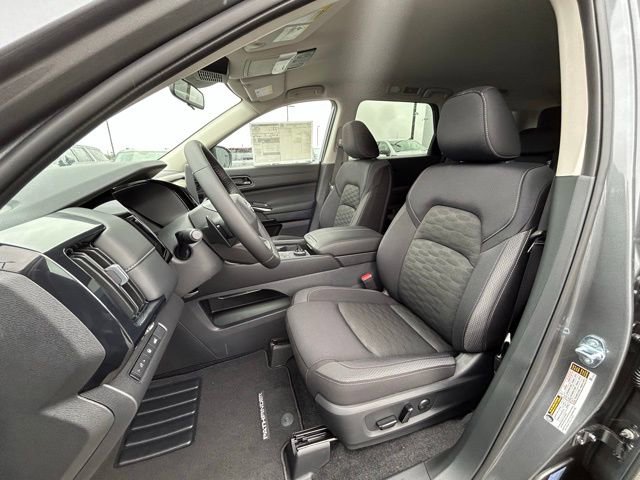 New 2026 Nissan Pathfinder SV image 22