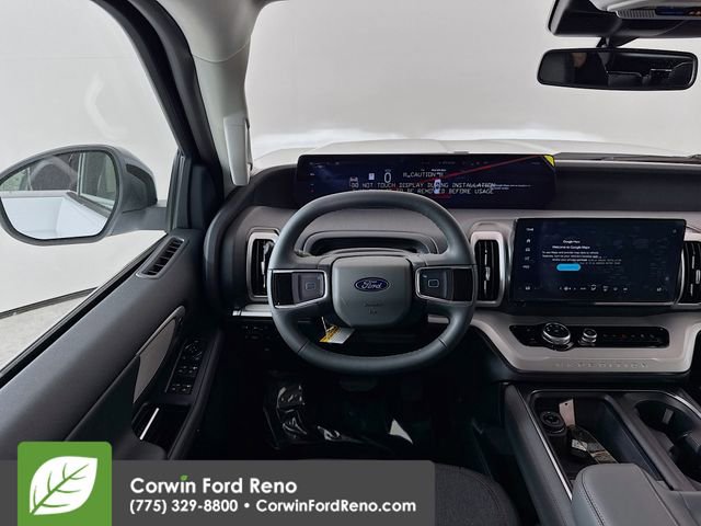 New 2025 Ford Expedition Active image 23