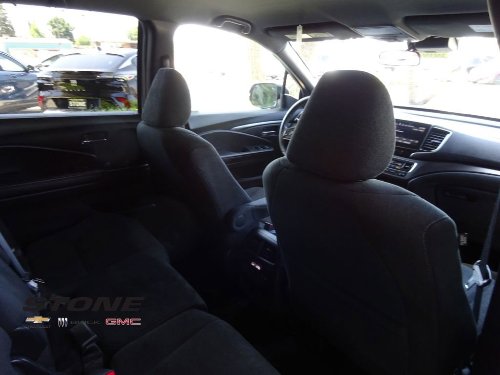 Used 2022 Honda Pilot Sport image 21