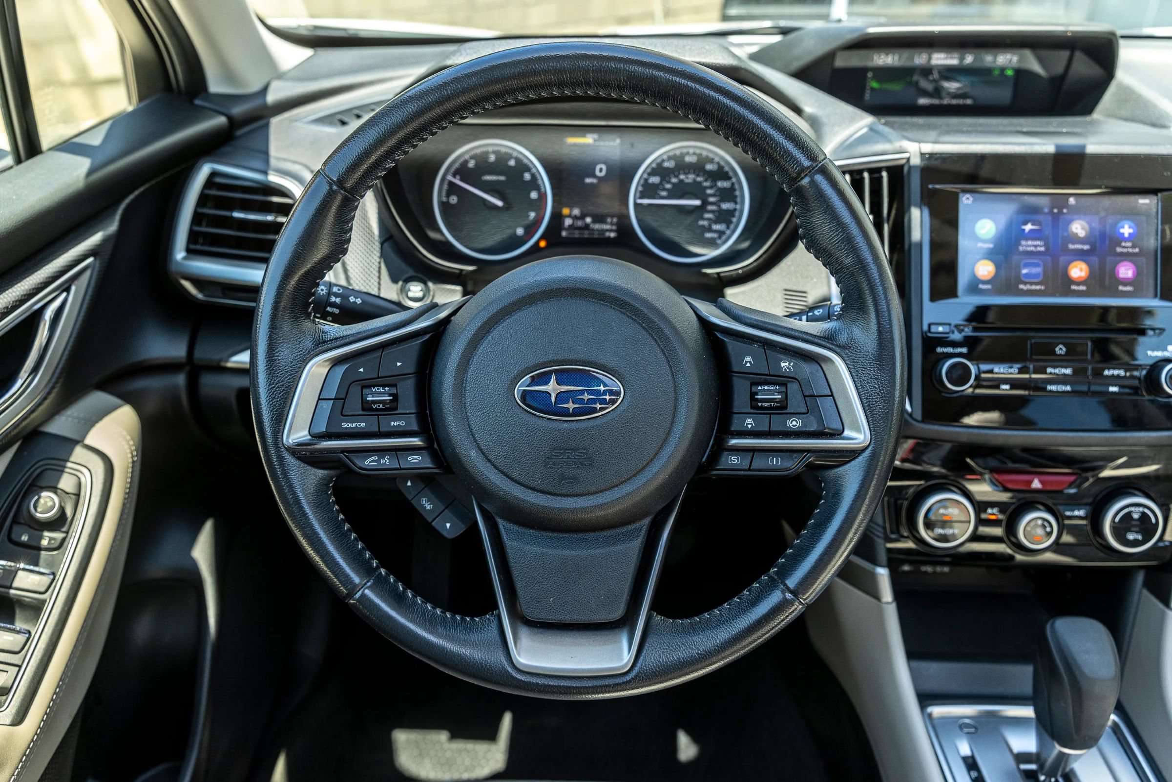 Used 2020 Subaru Forester Premium AWD/4WD image 32