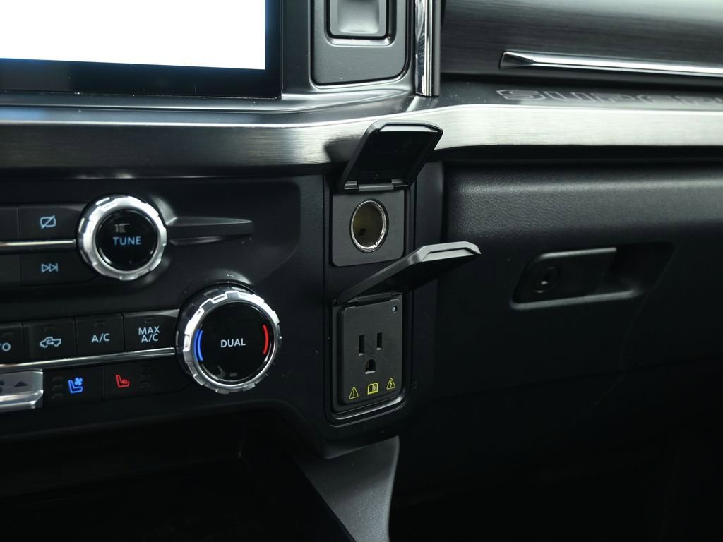 Used 2024 Ford F350 Lariat w/ Lariat Ultimate Package image 18