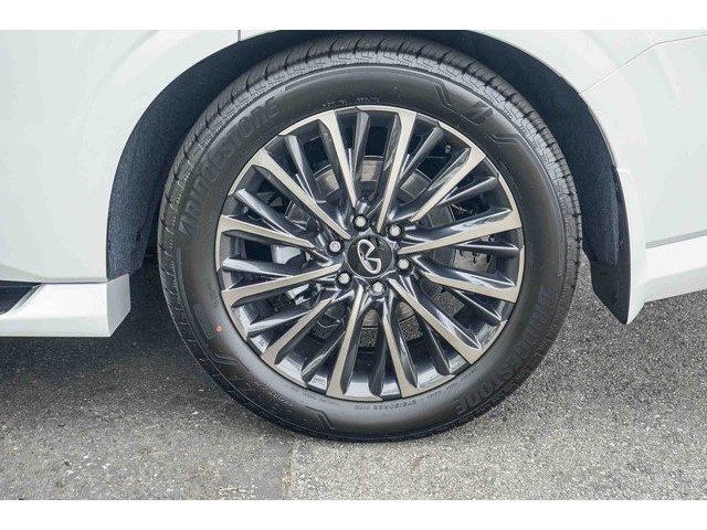 New 2026 INFINITI QX80 Autograph w/ Premium Cargo Package image 10