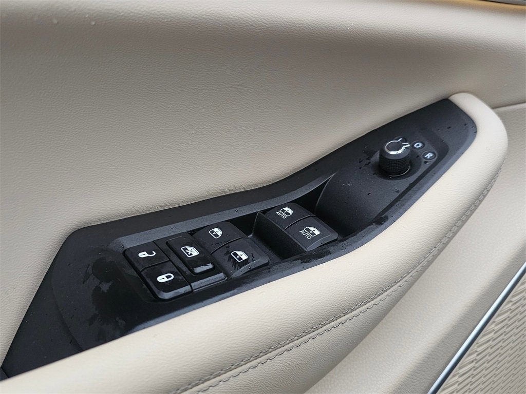 Used 2024 Jeep Grand Cherokee Limited 4xe image 26