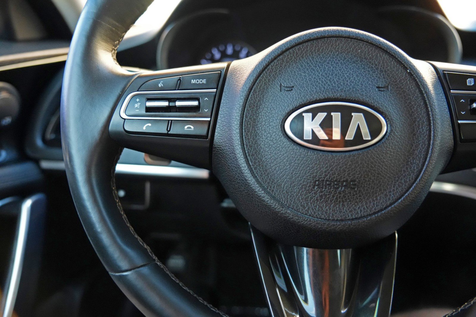 Used 2019 Kia Stinger AWD/4WD image 19