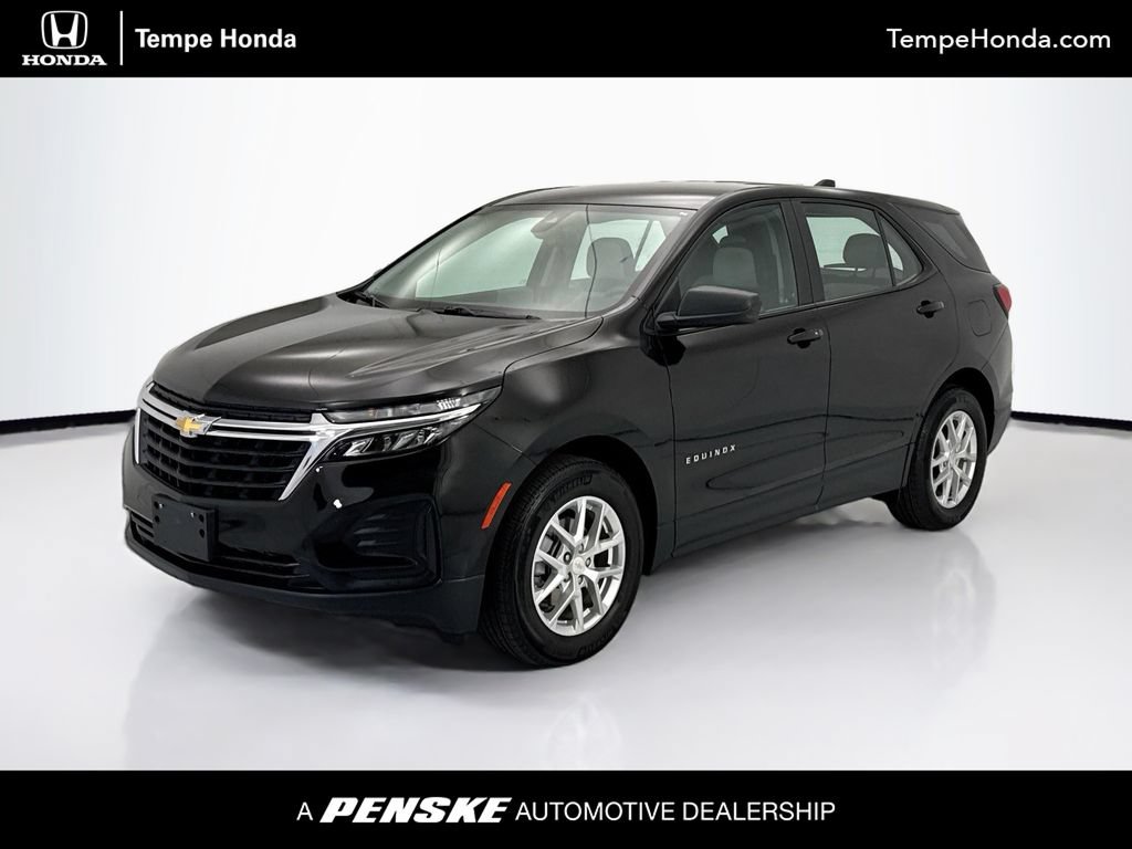 Used 2023 Chevrolet Equinox LS FWD image 1