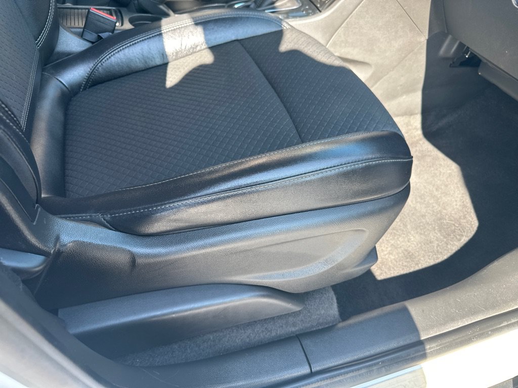 Used 2017 Buick Encore Preferred FWD image 9