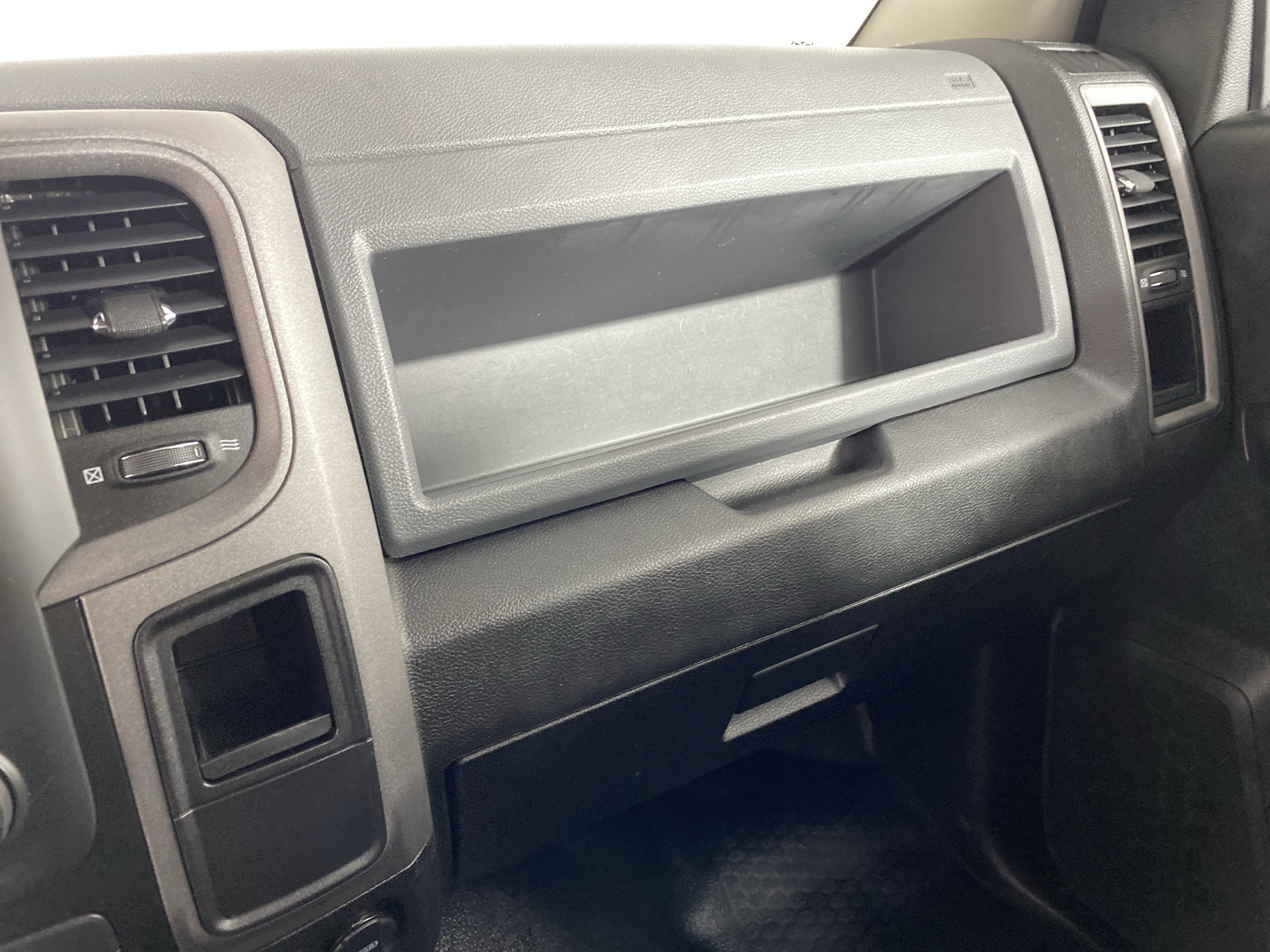 Used 2019 RAM 1500 Tradesman w/ Popular Equipment Group AWD/4WD image 28