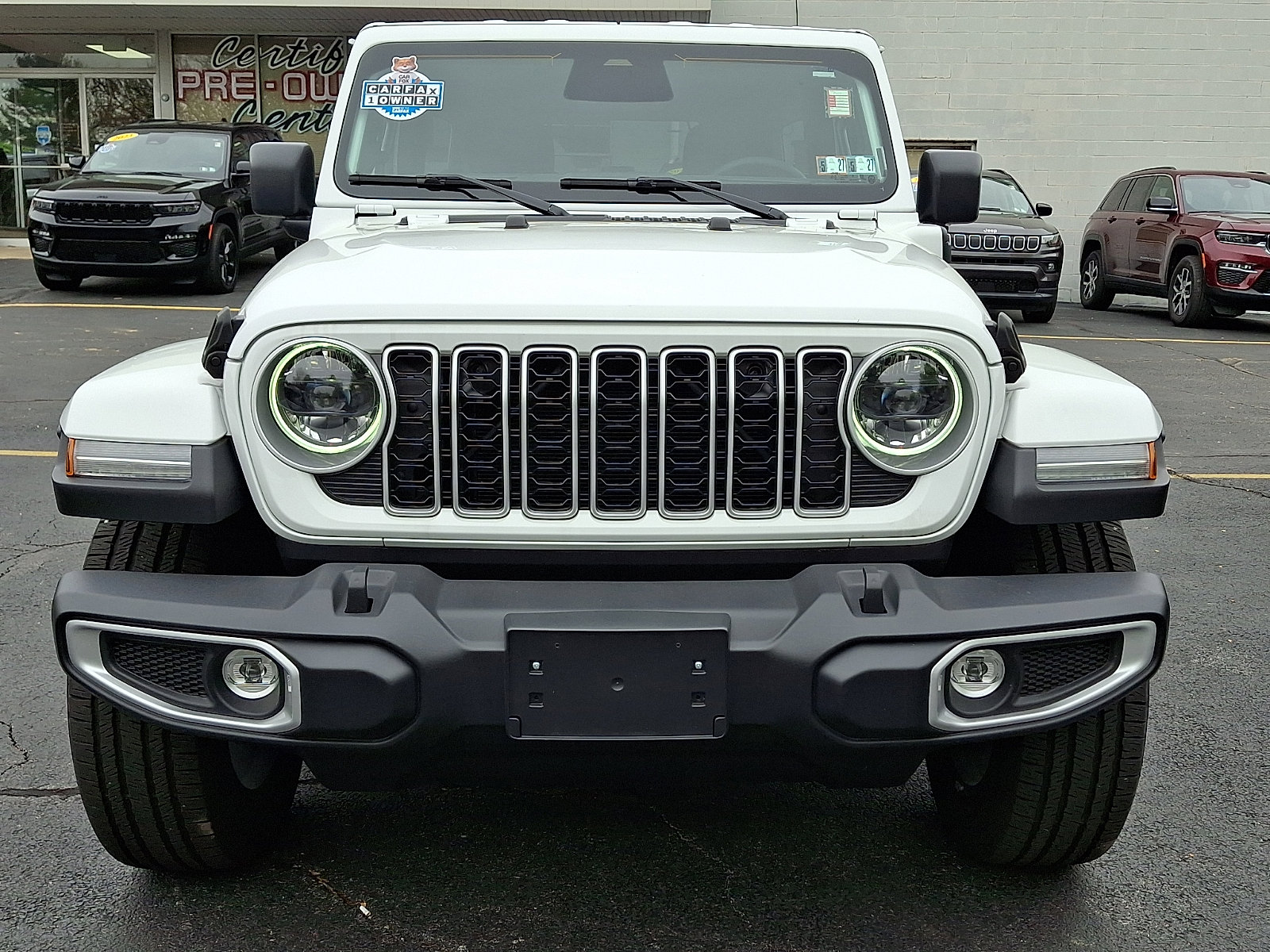 Certified 2025 Jeep Wrangler Unlimited Sahara AWD/4WD image 2