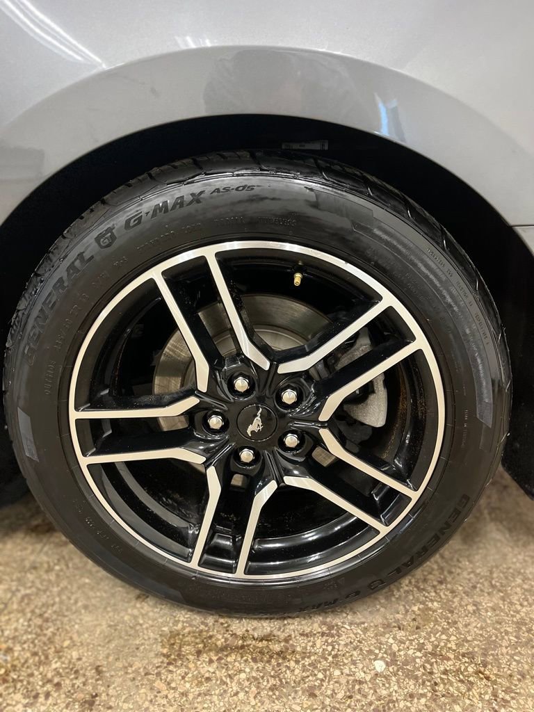 Used 2021 Ford Mustang Premium RWD image 18