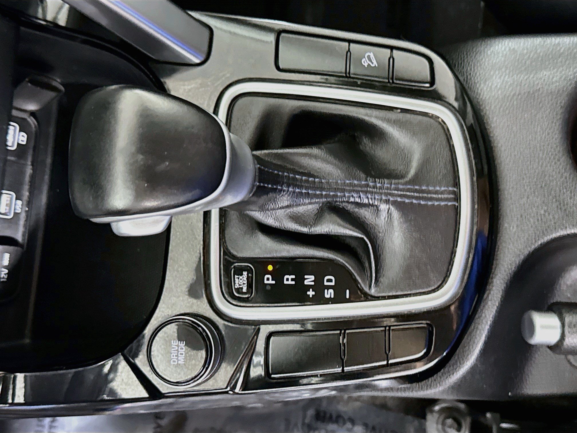 Used 2022 Kia Seltos S FWD image 20