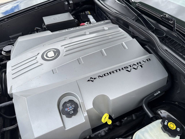 Used 2006 Cadillac XLR RWD image 26