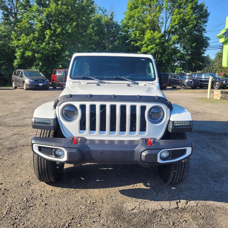 Used 2018 Jeep Wrangler Unlimited Sahara AWD/4WD image 3