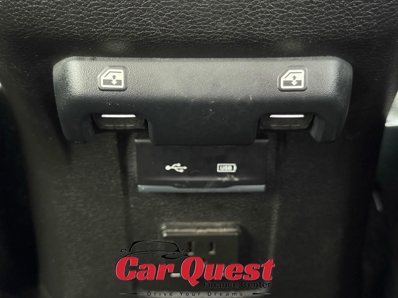 Used 2018 Jeep Wrangler Unlimited Rubicon w/ Dual Top Group image 21