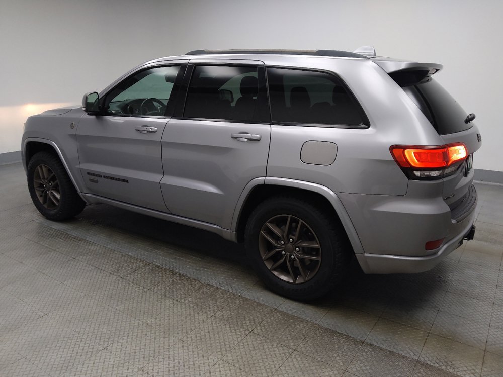 Used 2017 Jeep Grand Cherokee Limited 75th Anniversary AWD/4WD image 3