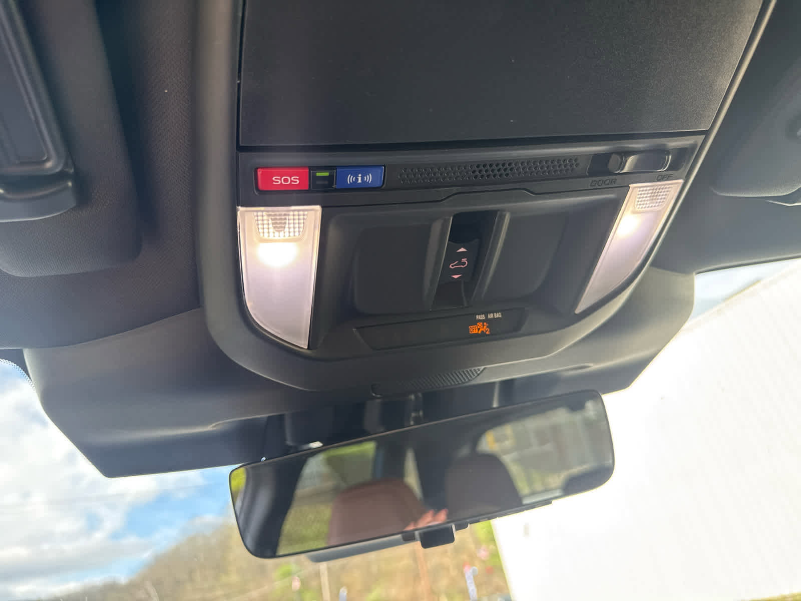 Used 2025 Subaru Forester Touring AWD/4WD image 24