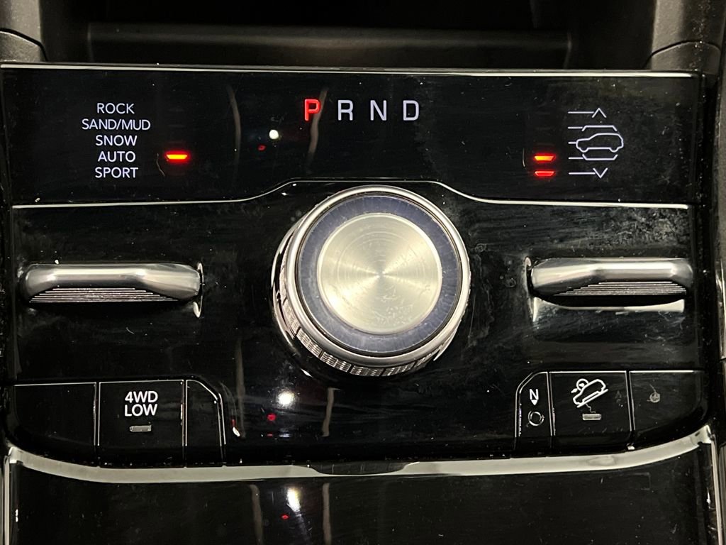 Used 2025 Jeep Grand Cherokee Summit image 48