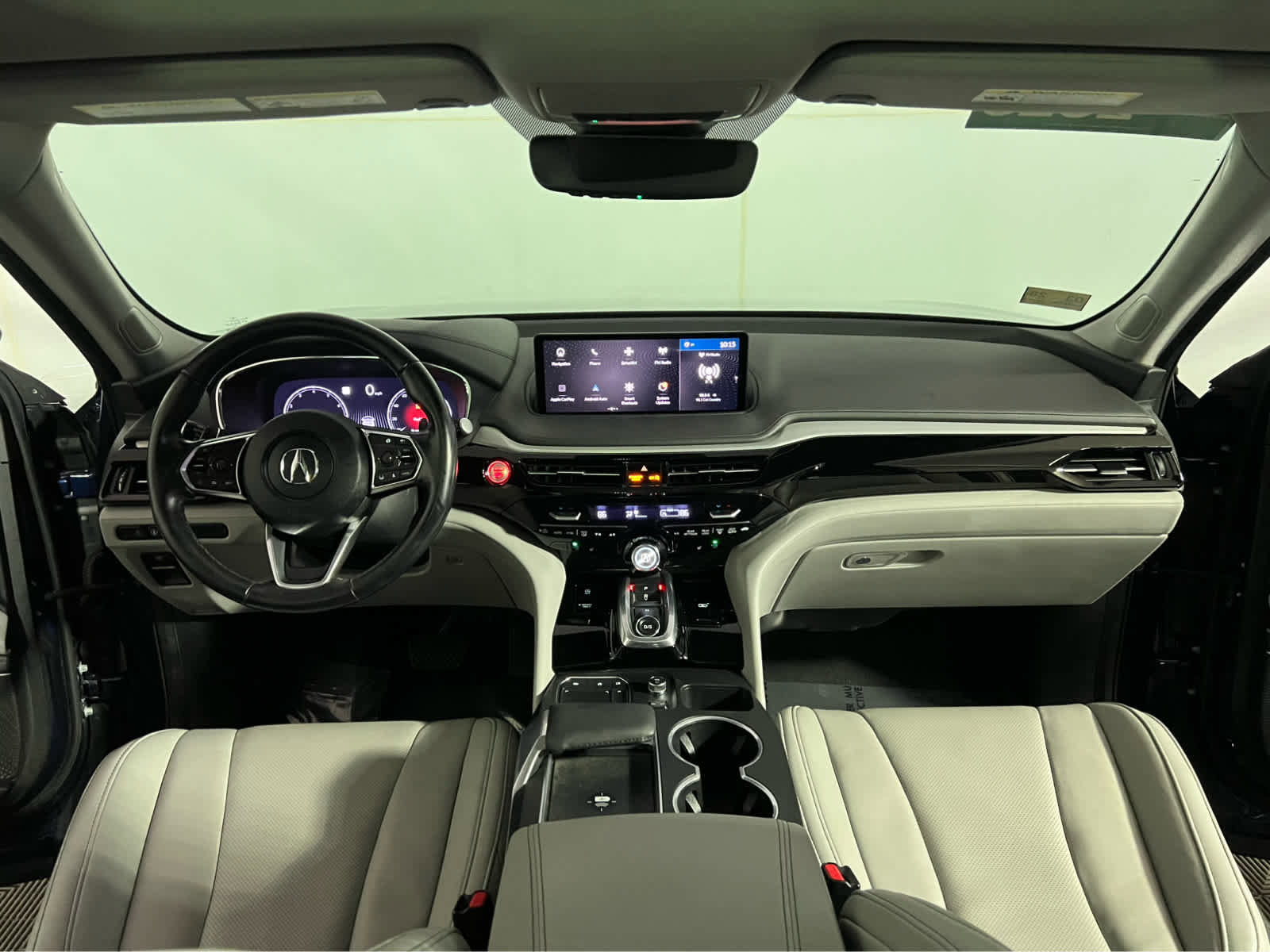 Certified 2023 Acura MDX SH-AWD w/ Technology Package image 9